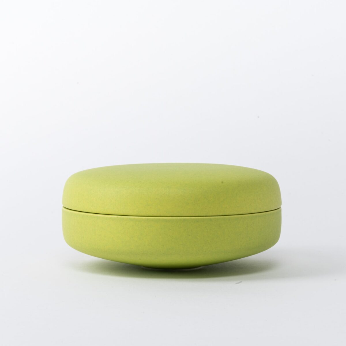 Large Spring Apple Lidded Box - Wide Pebble Ceramic Jar